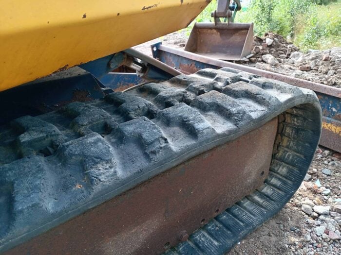Komatsu PC10-6 kaivinkone - Image 9