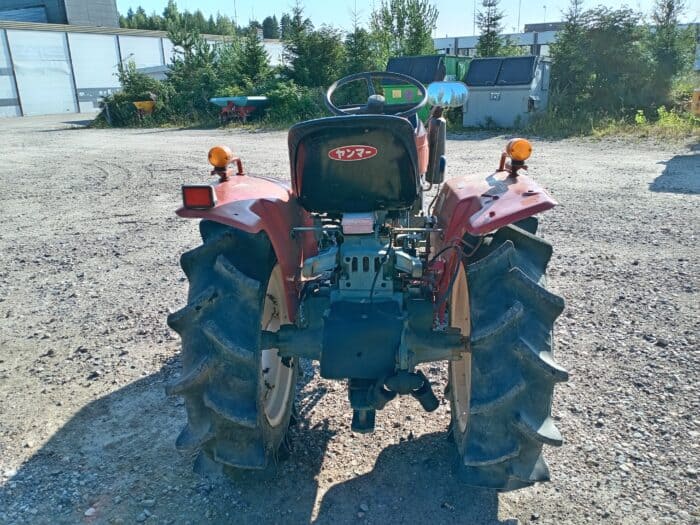 Yanmar YM1602D 4WD traktori - Image 3