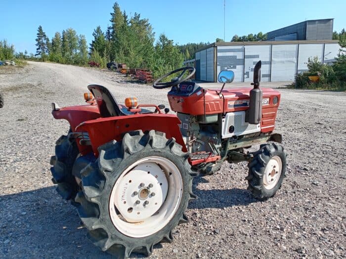 Yanmar YM1602D 4WD traktori - Image 4
