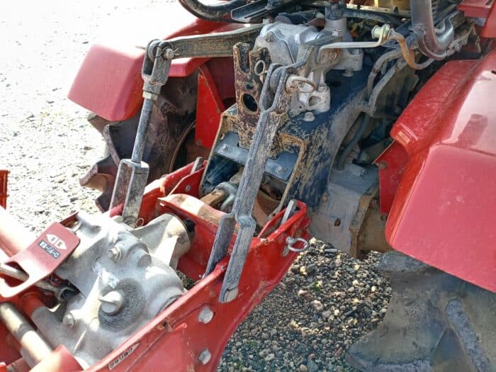Honda Might 13 4WD traktori, maamuokkaimella - Image 16