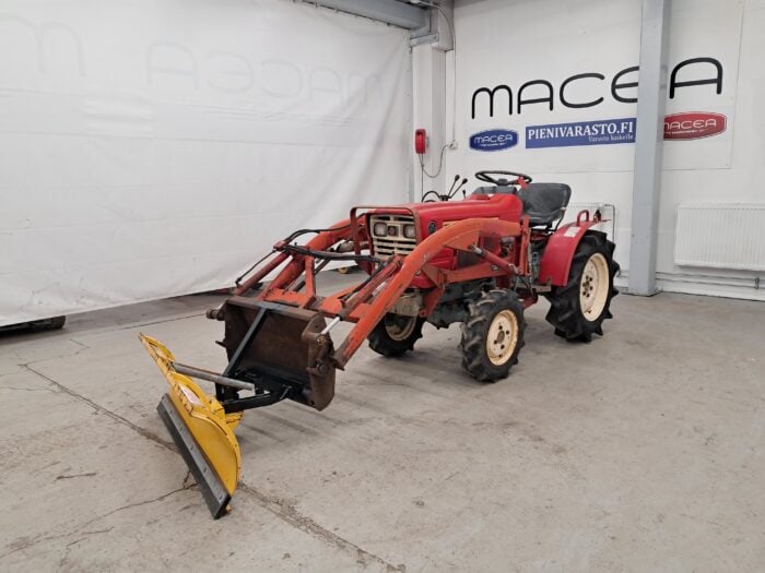 Yanmar YM1510 4WD traktori, etukuormaajalla - Image 2