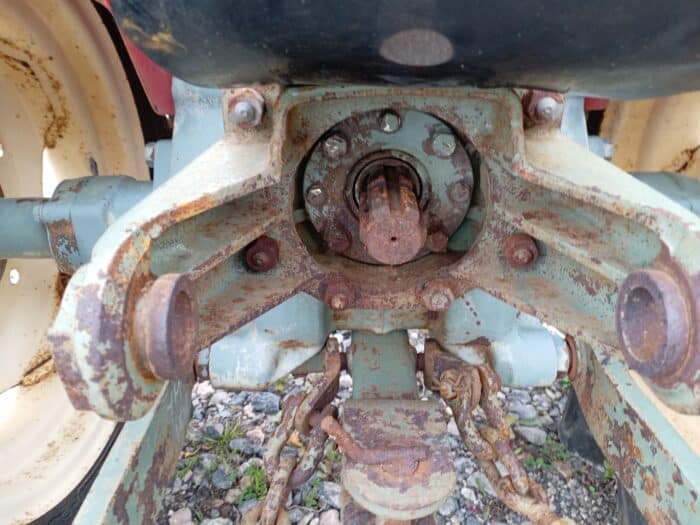 Yanmar YM1510 4WD traktori, etukuormaajalla - Image 16