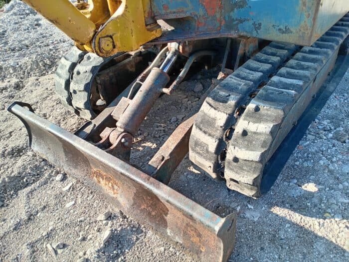 Yanmar YB121U minikaivuri - Image 15