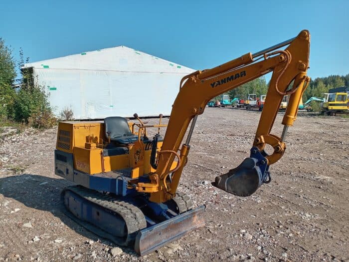 Yanmar YB10 minikaivuri - Image 6
