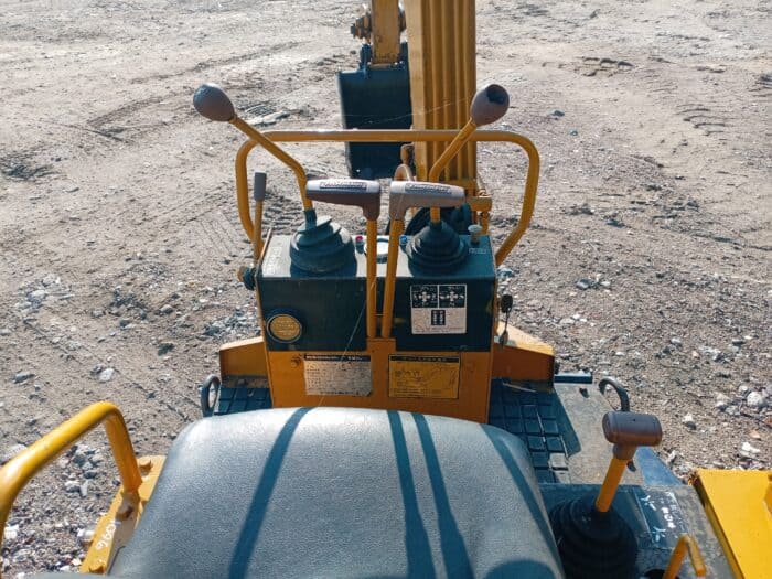 Yanmar YB10 minikaivuri - Image 14