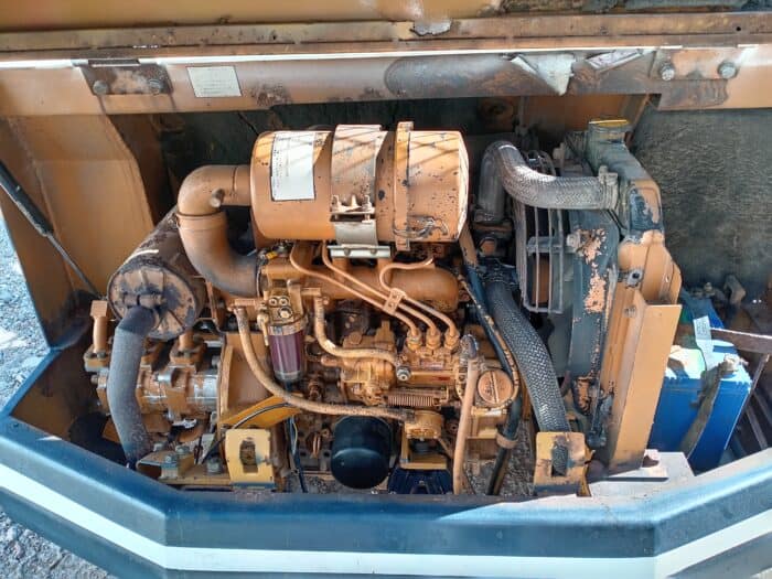 Komatsu PC10-5 kaivinkone - Image 20