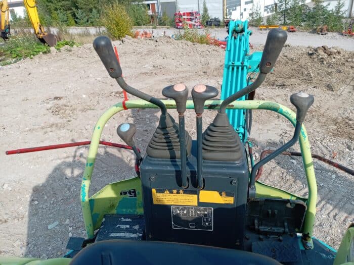 Yanmar VIO15 minikaivuri - Image 8