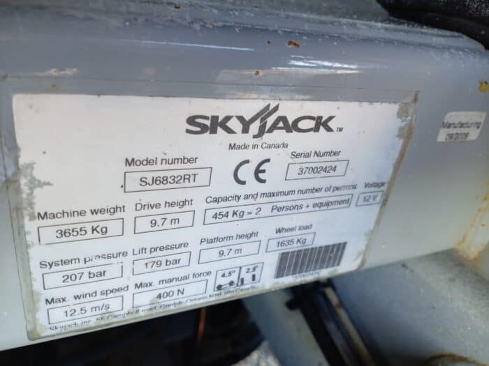 Skyjack SJ6832RT 4WD Diesel käyttöinen Saksilavanostin, Katsastettu - Image 8