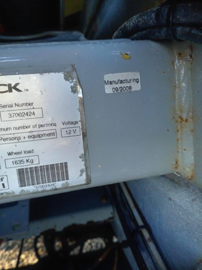 Skyjack SJ6832RT 4WD Diesel käyttöinen Saksilavanostin, Katsastettu - Image 9