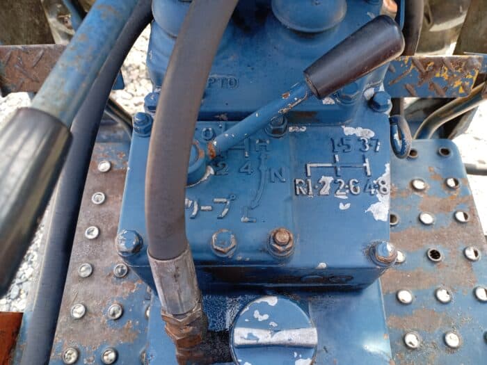 Kubota L2201D 4WD traktori, etukuormaajalla - Image 19