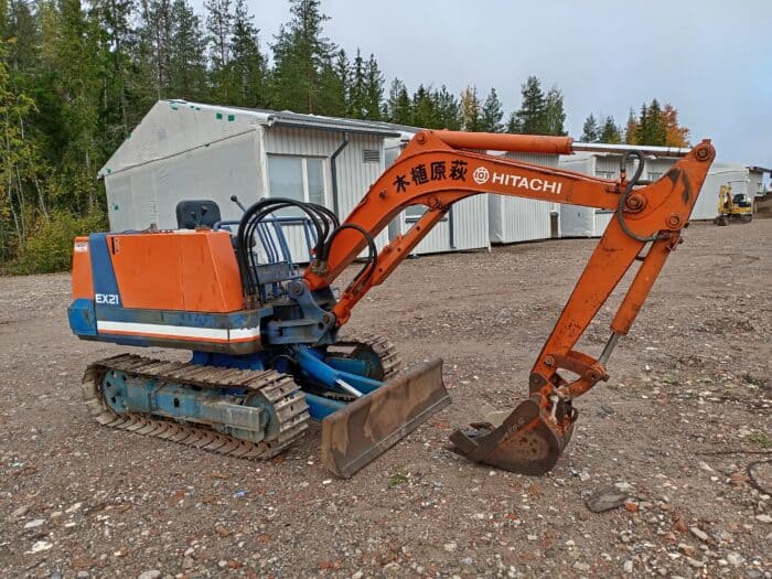 Hitachi EX21 Minikaivinkone - Image 7