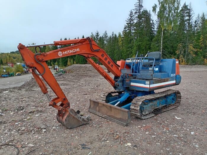 Hitachi EX21 Minikaivinkone - Image 10