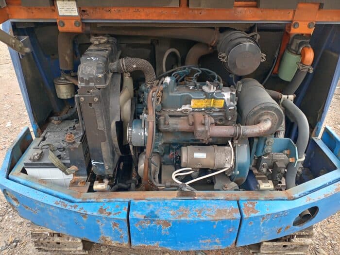 Hitachi EX21 Minikaivinkone - Image 18