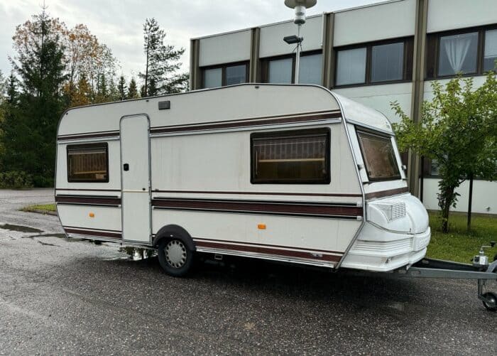 Hobby 495T Prestige vm.-85 asuntovaunu - Image 2
