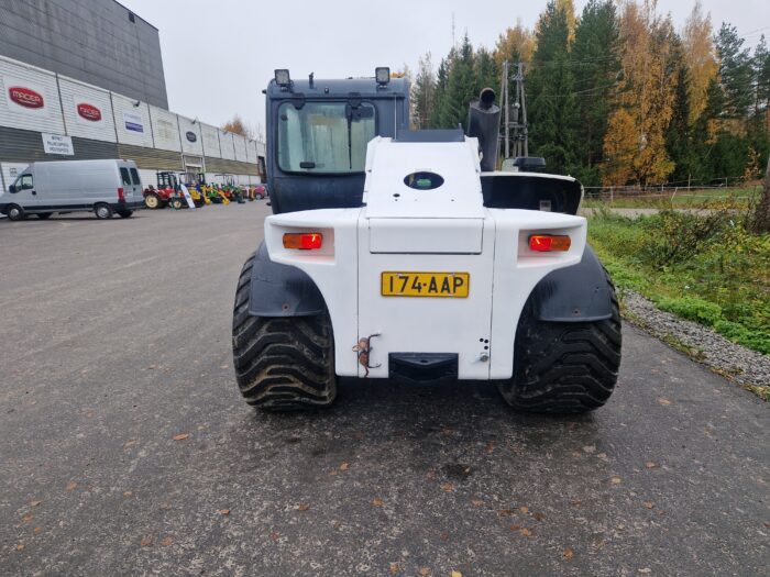 Bobcat T2566 kurottaja, vm. 2004, Rekisterissä - Image 5