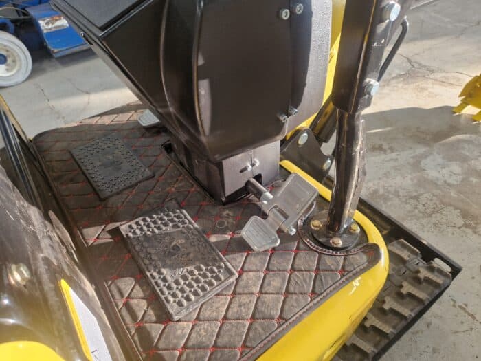 Machpro MP 15 Minikaivuri Bensa kone - Image 7
