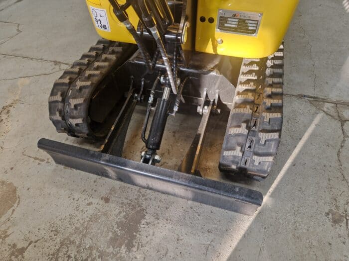 Machpro MP 15 Minikaivuri Bensa kone - Image 13