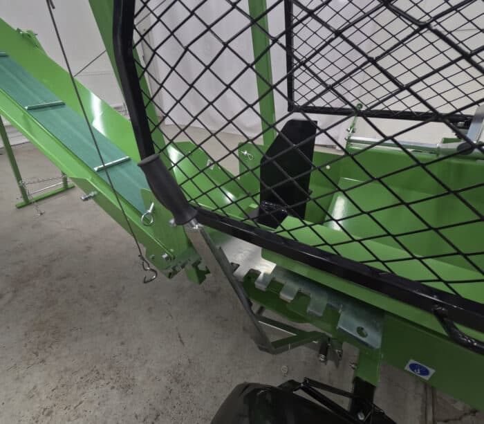 Klapikone 20 t / 14 hp bensiinikäyttöinen, Droma Wood - Image 21