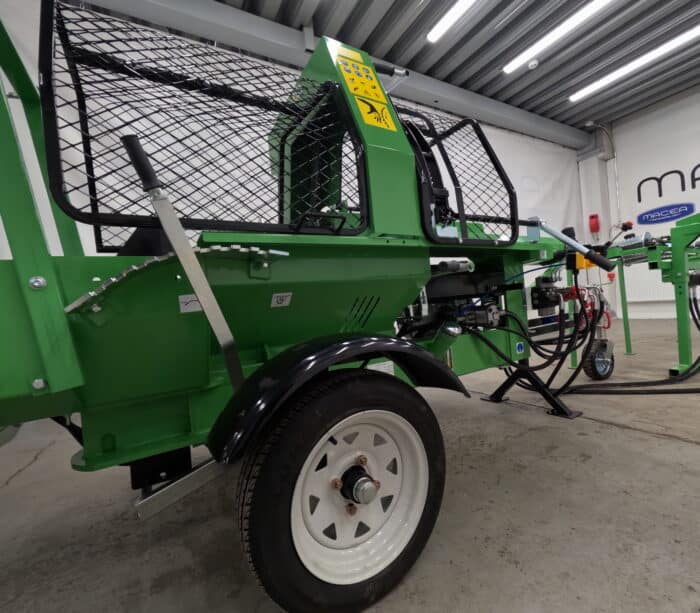 Klapikone 20 t / 14 hp bensiinikäyttöinen, Droma Wood - Image 16