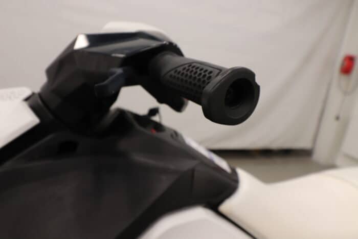 SeaDoo Spark vesijetti - Image 16
