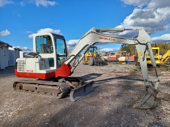 Takeuchi TB150C kaivinkone - Image 6