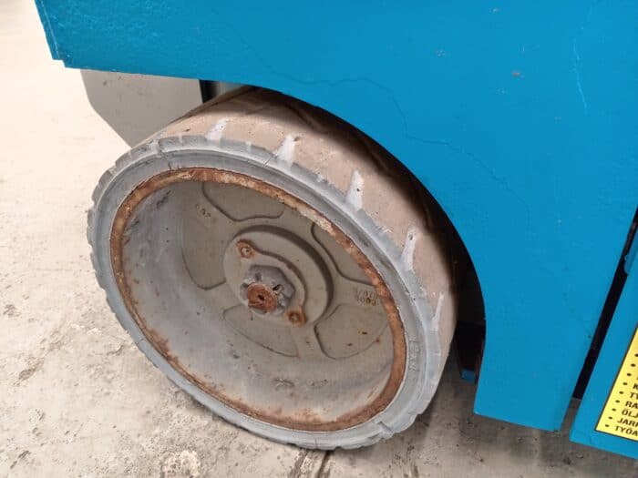 Genie GS-1932 akkukäyttöinen saksilavanostin, Katsastettu - Image 17