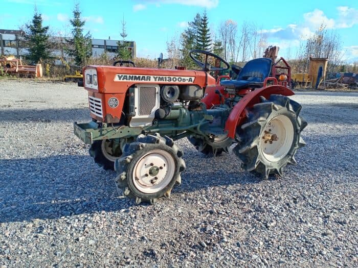 Yanmar YM1300 4WD Minitraktori