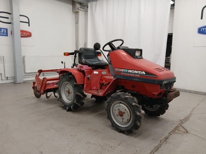 Honda Might 13 4WD traktori, maamuokkaimella - Image 7