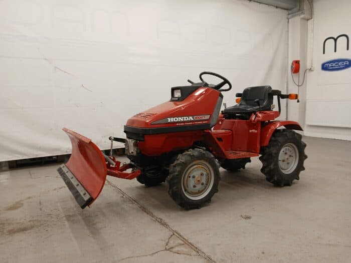 Honda Might 11 4WD Minitraktori, Puskulevyllä - Image 2