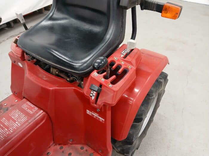 Honda Might 11 4WD Minitraktori, Puskulevyllä - Image 16
