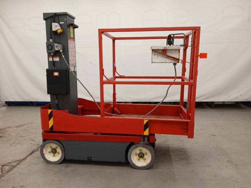 Skyjack SJ12 teleskooppipuominostin
