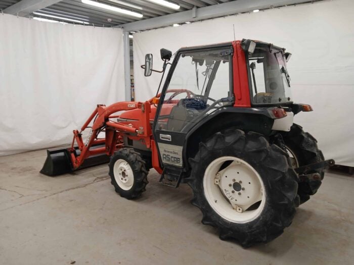 Yanmar AF-28D 4WD traktori, etukuormaajalla ja suunnanvaihtajalla! - Image 5