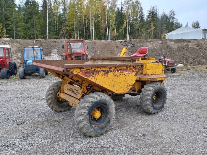 Thwaites 3 t Dumpperi