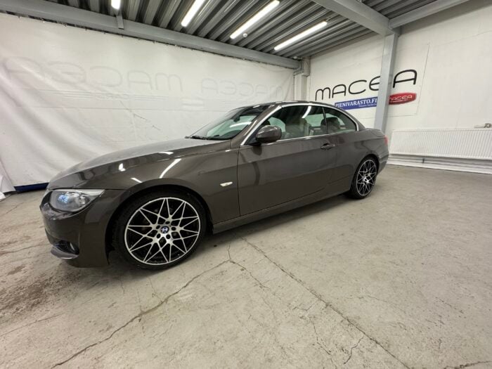 BMW 320 Cabrio E93 vm.2011 - Image 5