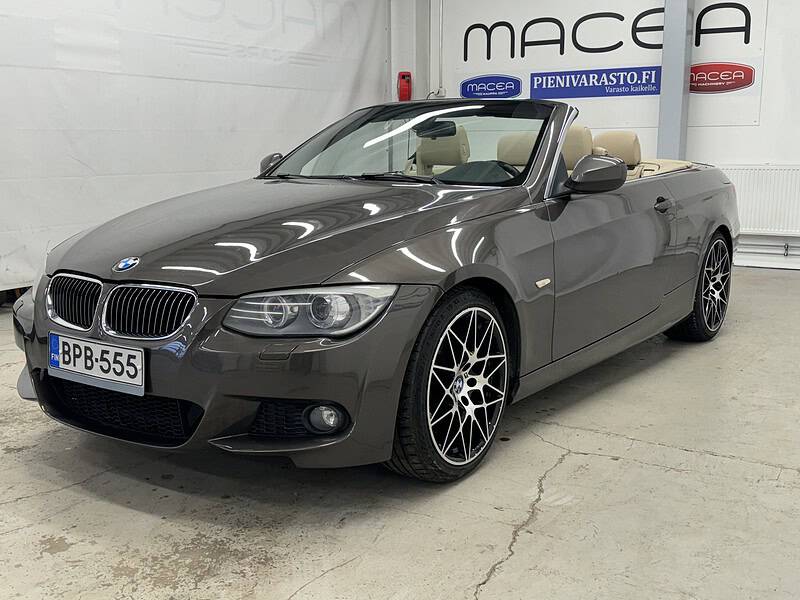BMW 320 Cabrio E93 vm.2011