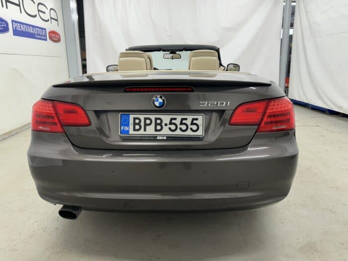 BMW 320 Cabrio E93 vm.2011 - Image 9
