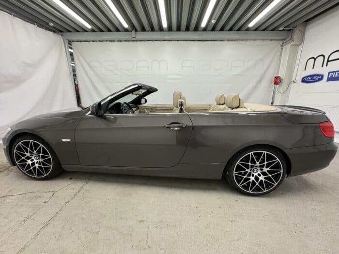 BMW 320 Cabrio E93 vm.2011 - Image 7