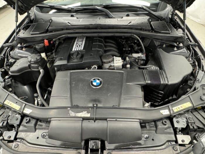 BMW 320 Cabrio E93 vm.2011 - Image 27