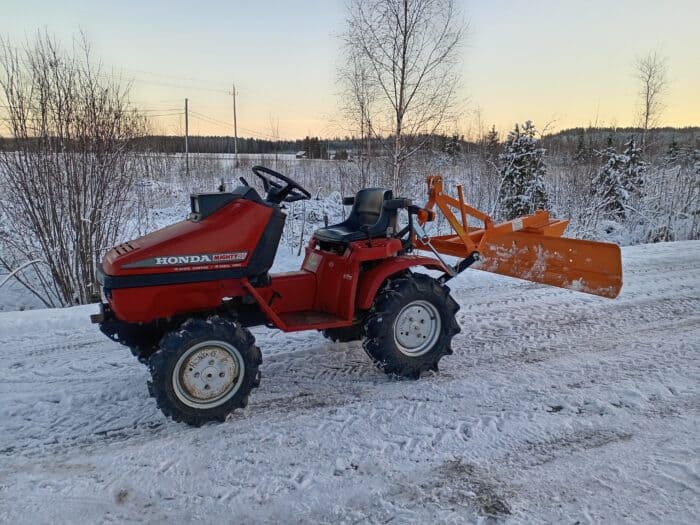 Honda Might 11 4WD traktori, Takalanalla 1500 mm - Image 2