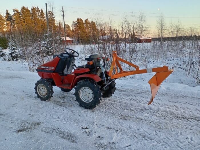 Honda Might 11 4WD traktori, Takalanalla 1500 mm - Image 3