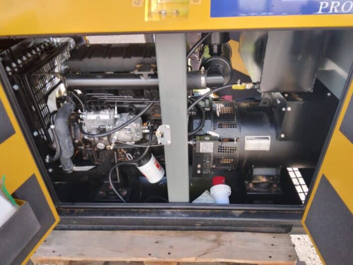 Kawakenki KK-40-III-SSS 40kVA aggregaatti - Image 11