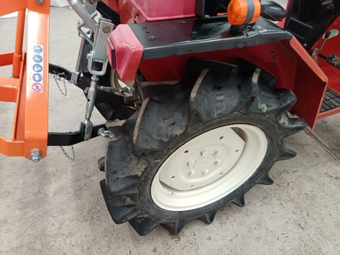 Yanmar F15D 4WD minitraktori 150 cm takalanalla - Image 12