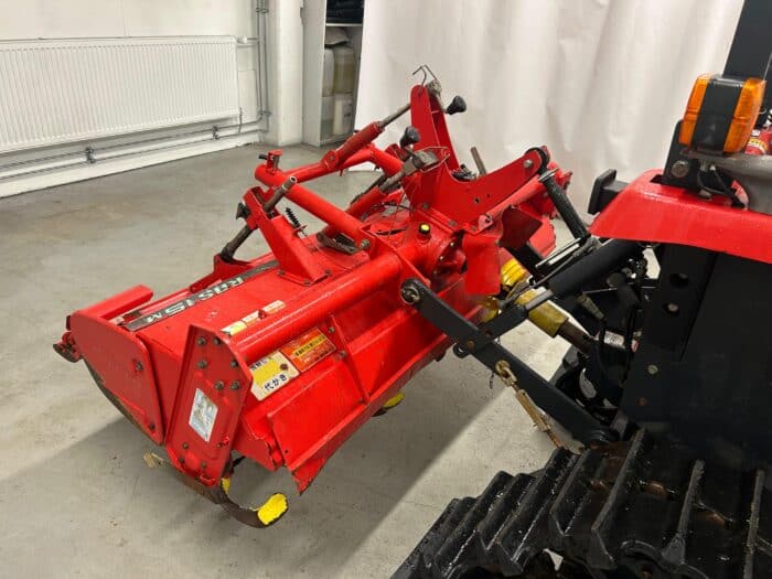 Telavetoinen Yanmar CT118 (25hv) traktori maanmuokkaimella - Image 20