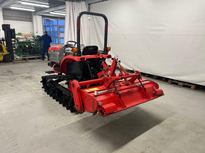 Telavetoinen Yanmar CT118 (25hv) traktori maanmuokkaimella - Image 7