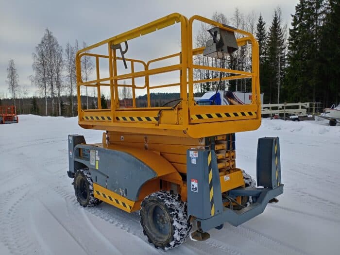 Haulotte Compact 12DX Saksilavanostin, 10 vuotis-ja vuositarkastettu - Image 5