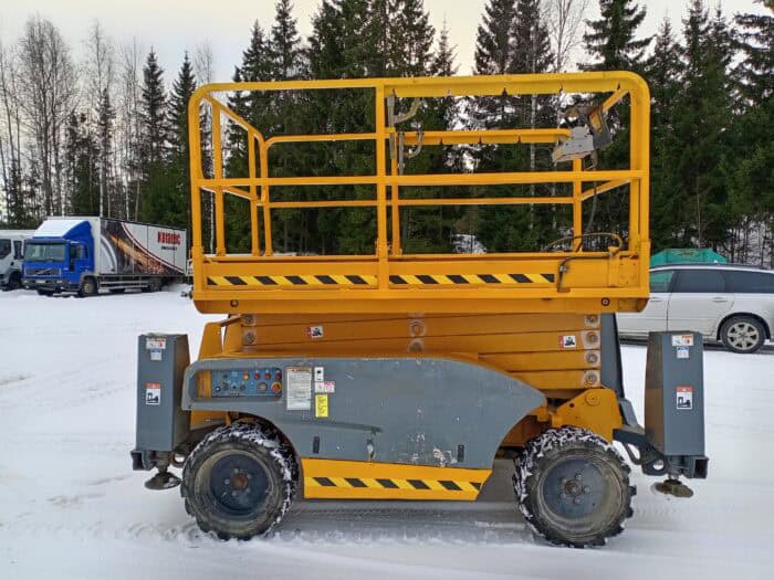 Haulotte Compact 12DX Saksilavanostin, 10 vuotis-ja vuositarkastettu - Image 6