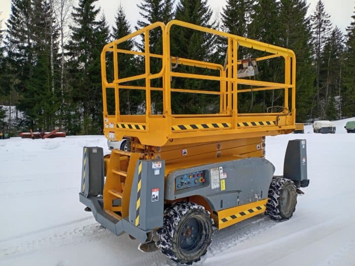 Haulotte Compact 12DX Saksilavanostin, 10 vuotis-ja vuositarkastettu - Image 7