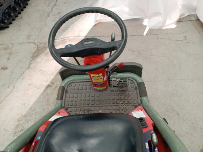 Yanmar AC10D 10hv telavetoinen traktori maanmuokkaimella - Image 12