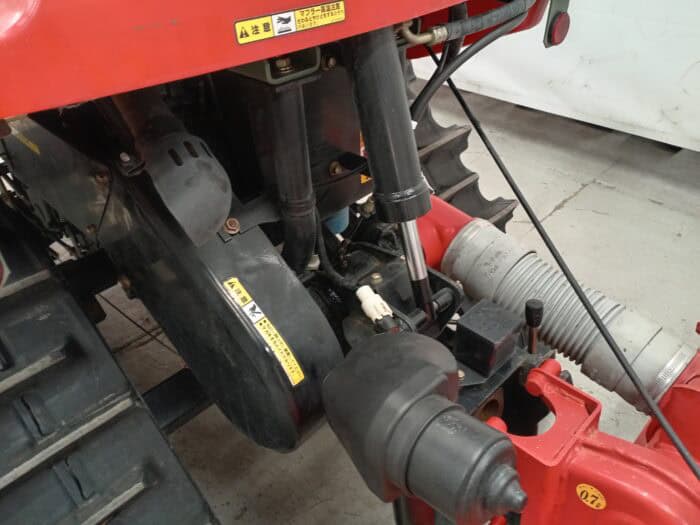 Yanmar AC10D 10hv telavetoinen traktori maanmuokkaimella - Image 20