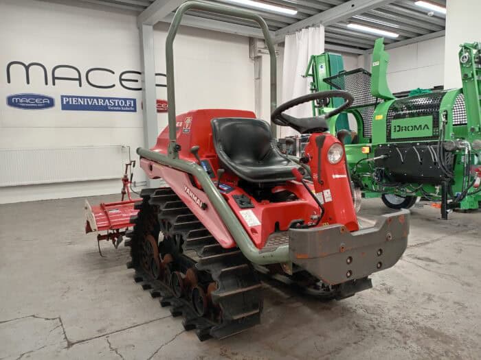 Yanmar AC10D 10hv telavetoinen traktori maanmuokkaimella - Image 3